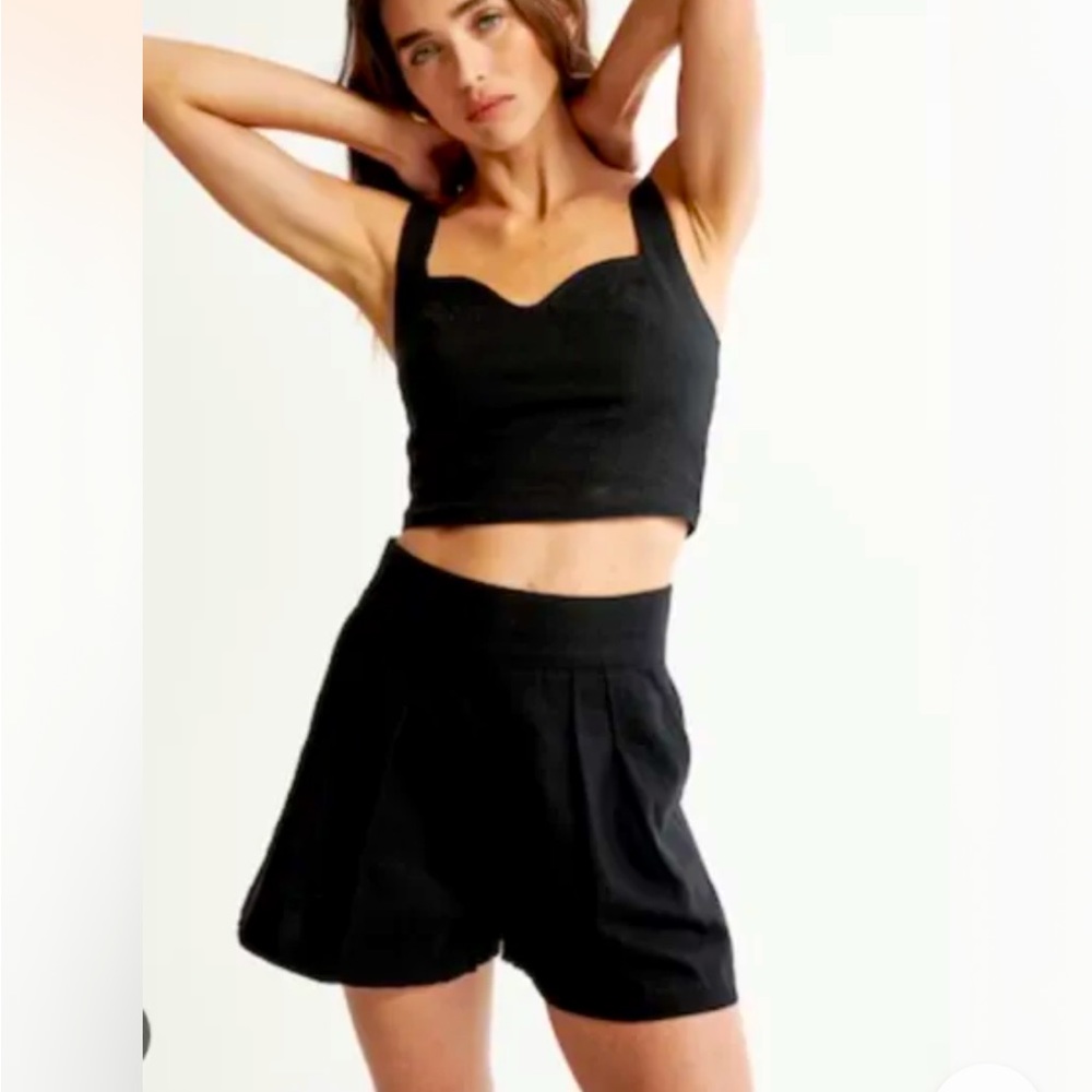 New Abercrombie & Fitch Black Linen Blend Tailored Shorts women - Small.